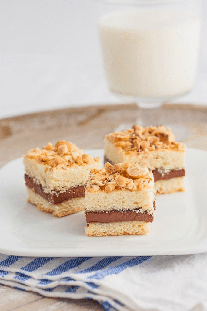 Biscotti ripieni crema di nocciole