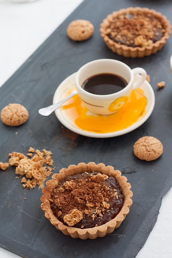 crostatine con zucca, amaretti e cacao amaro