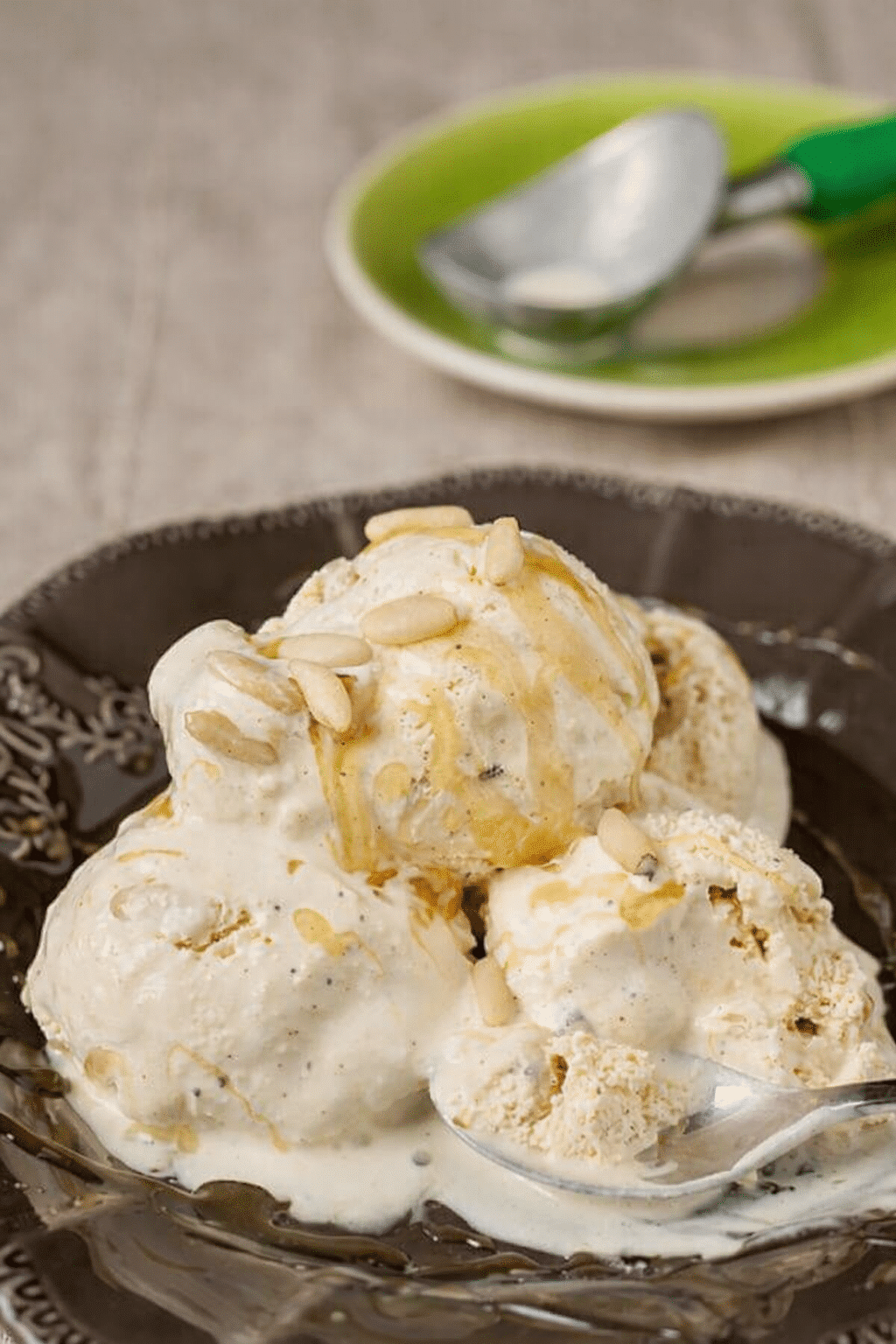 Gelato alla cannella e miele