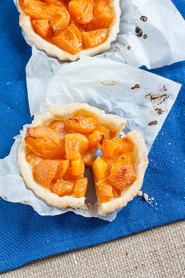 crostatine albicocche fresche