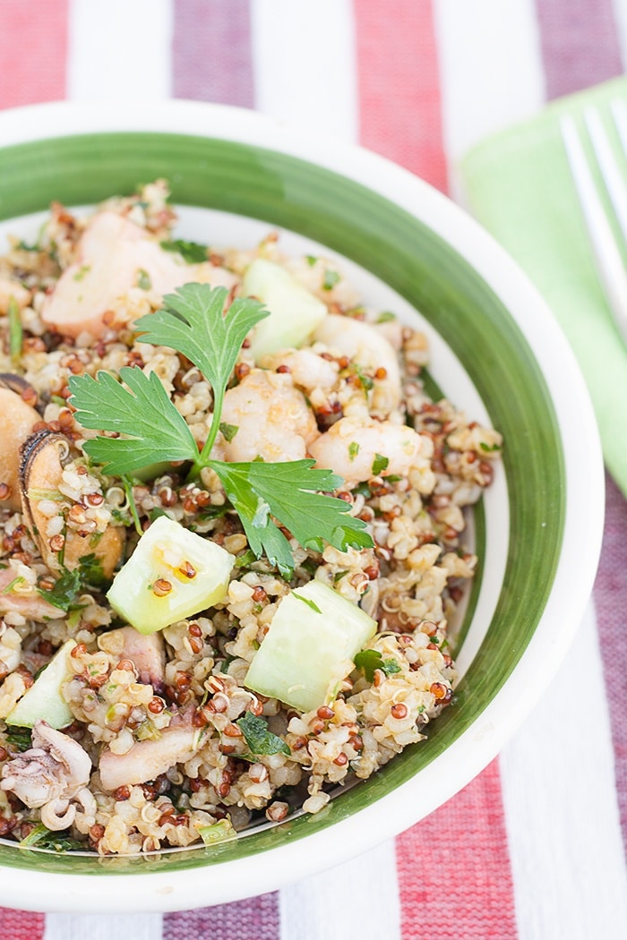 Sommerlicher Bulgur- und Quinoasalat