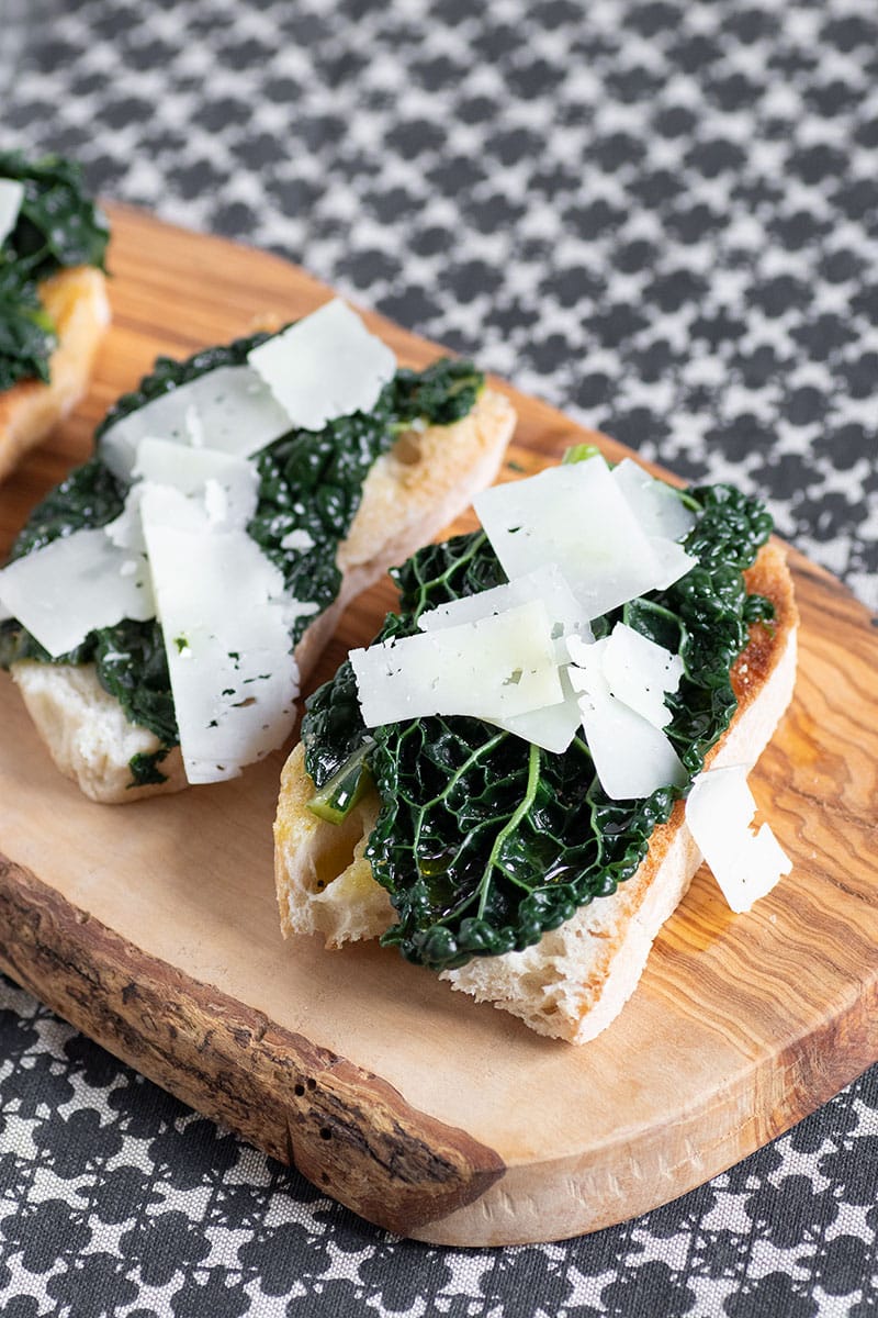 Toskanische Schwarzkohl-Crostini