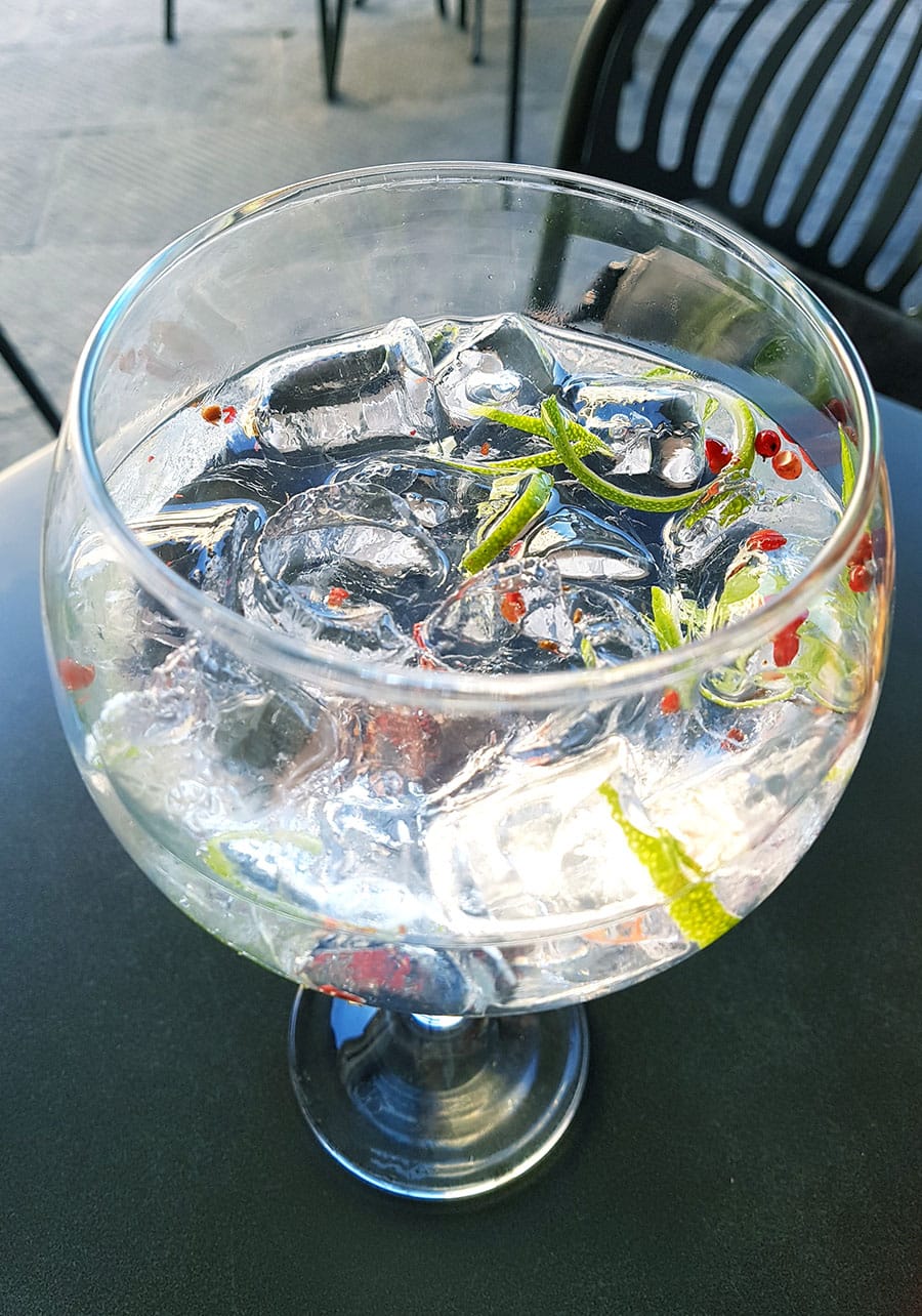 gin tonic pepe rosa